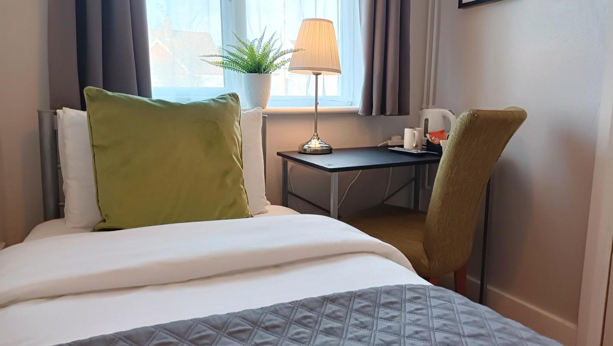Guest house Stansted Lodge Elsenham 2*